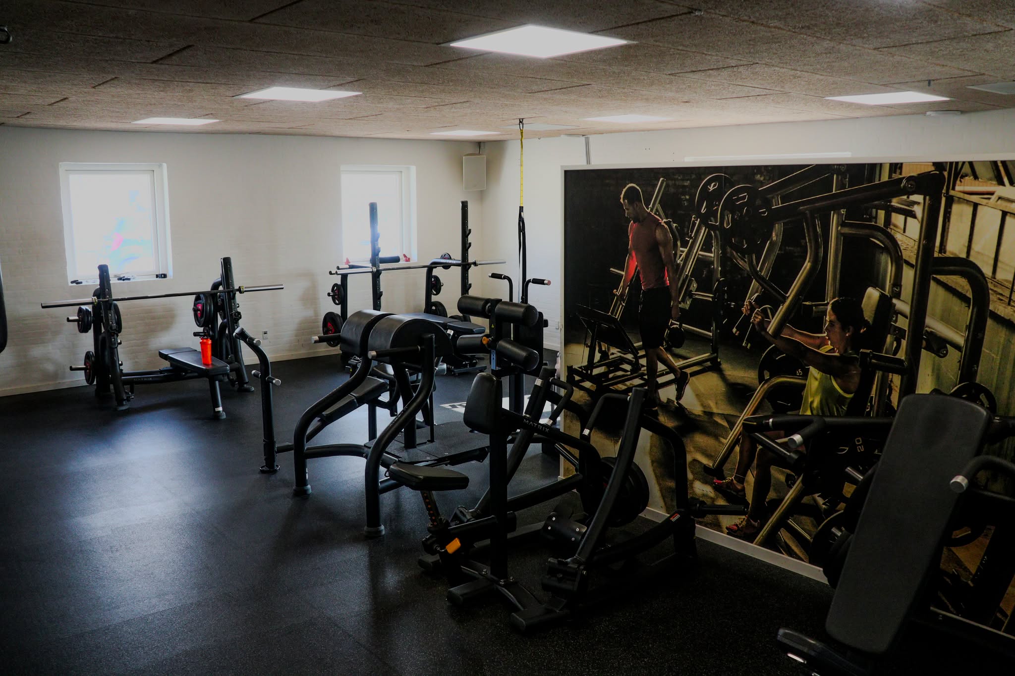 Medlemmer træner i All Time Fitness